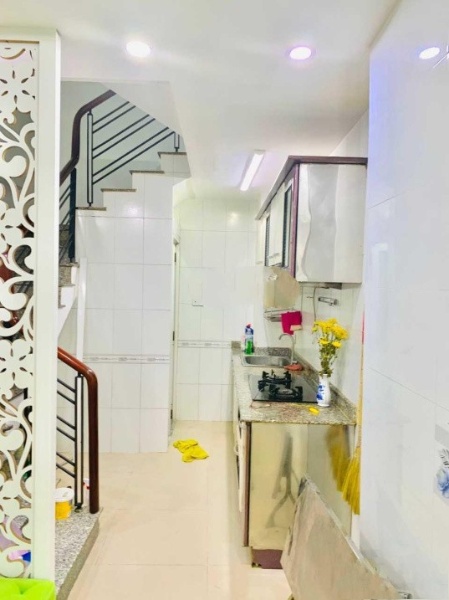 Bán nhà 4 tầng xây mới tại Đường 3/2, Phường 12, Quận 11, Hồ Chí Minh